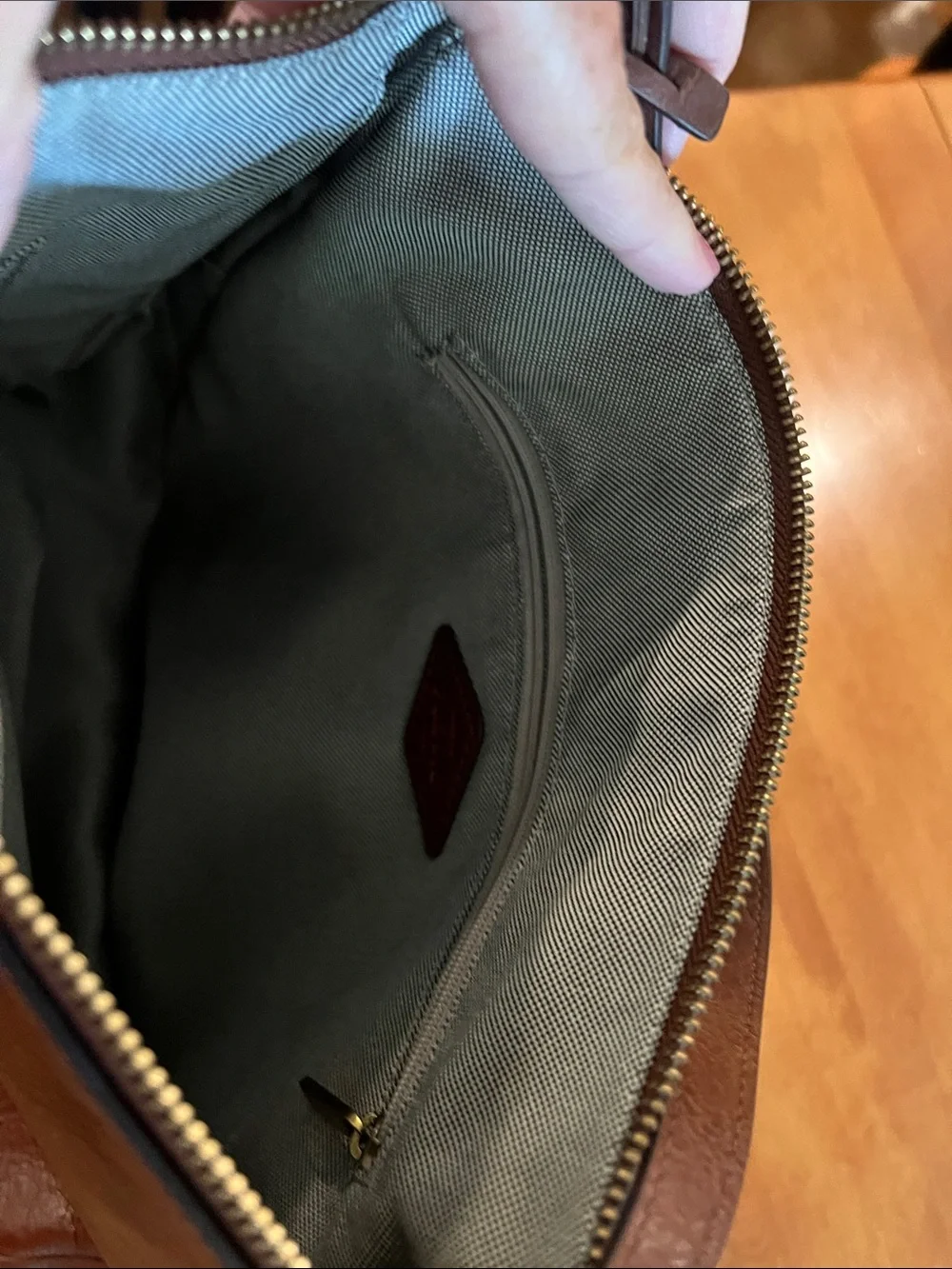Fossil Brown Leather Shoulder Bag - Picture 4 of 6